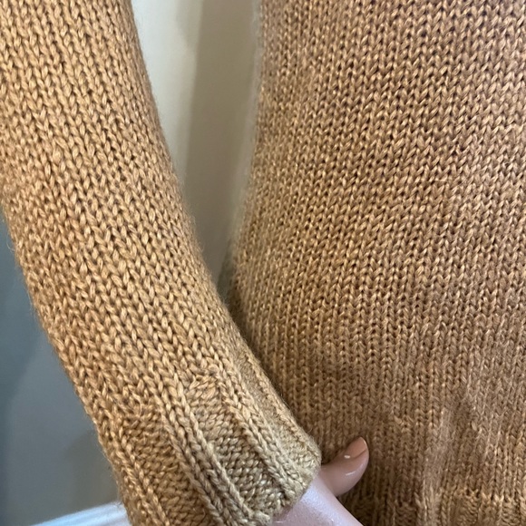 Gap Sweater - Picture 6 of 8